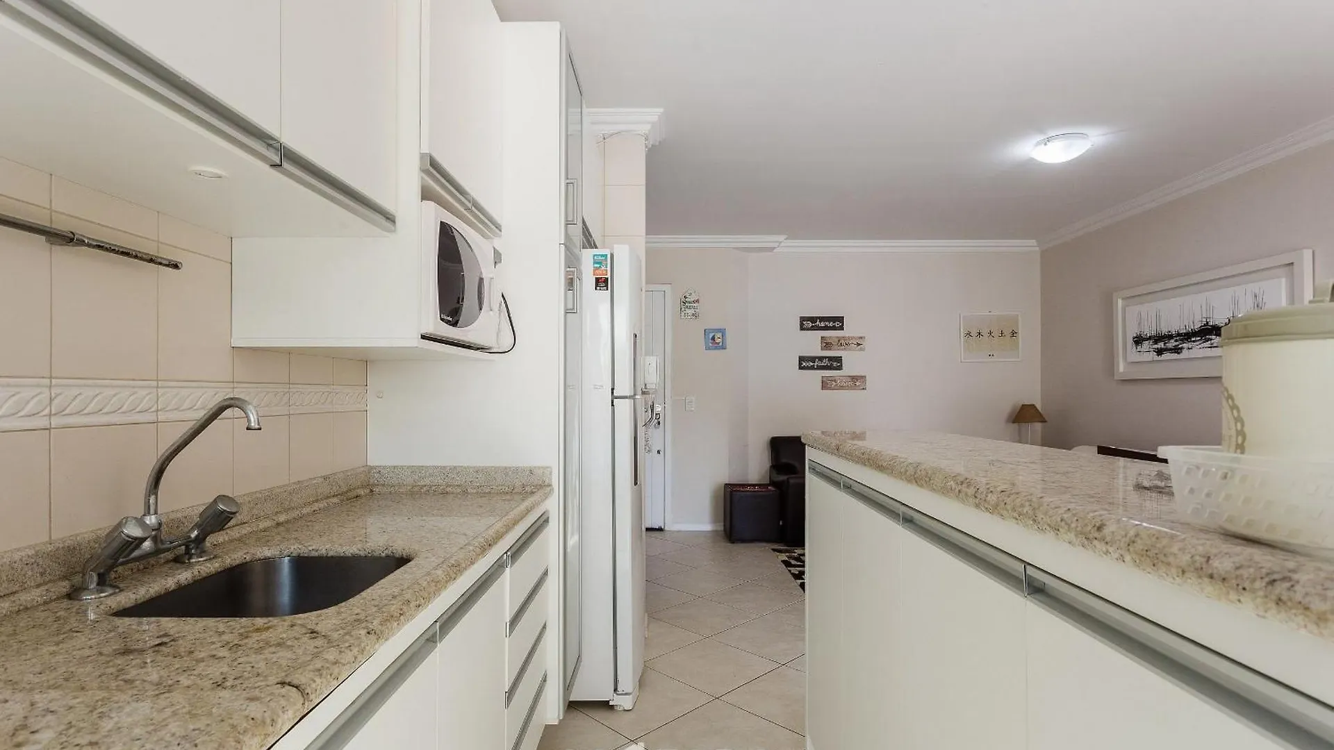 Belo Apto C/ Piscina Em Jurere 800M Do Mar Chr101 Apartment Florianopolis 0*,  Brazil